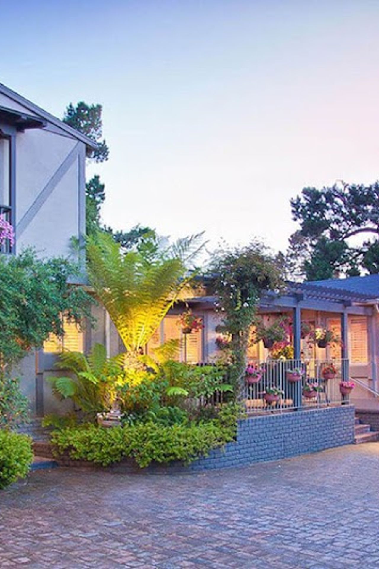 Photo of Carmel Country Inn - Exterior
