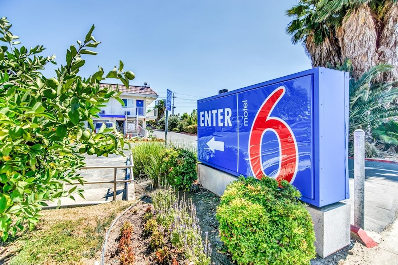 Photo of Motel 6 Stockton, CA - Charter Way West