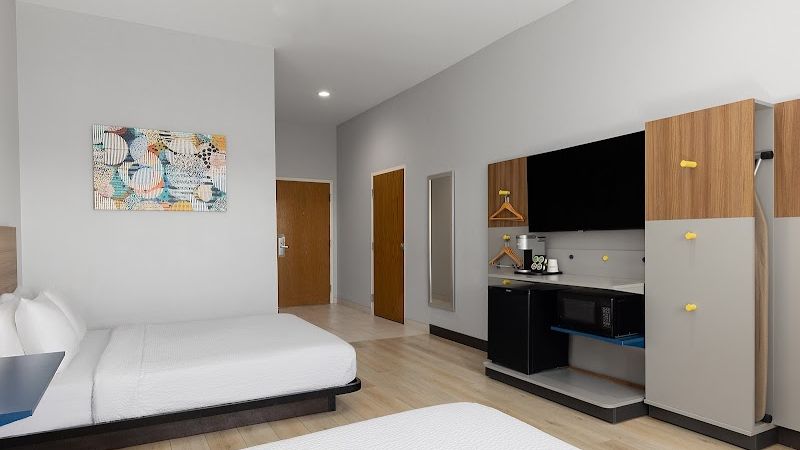 Photo of Microtel Inn & Suites by Wyndham Tracy