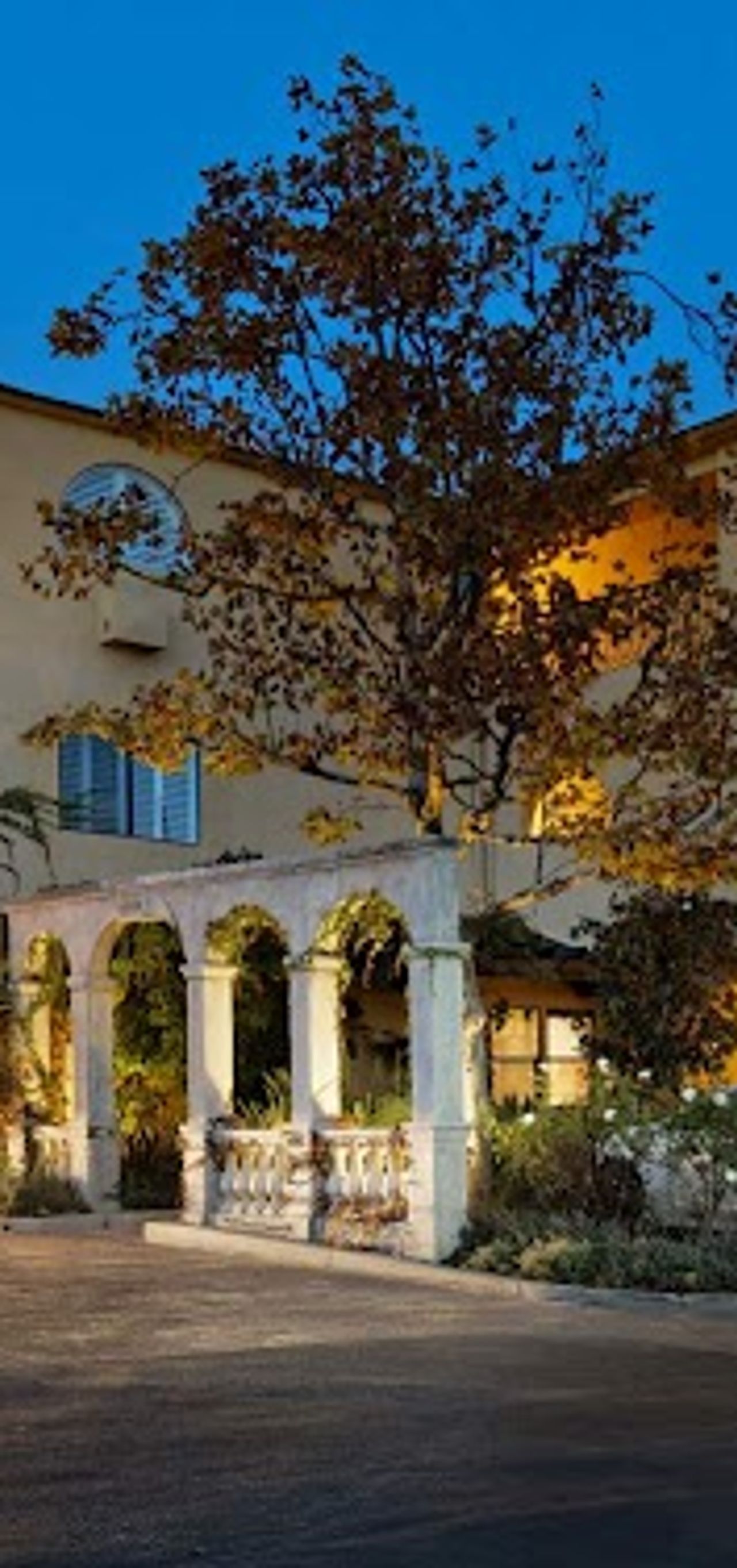 Photo of Best Western Dry Creek Inn