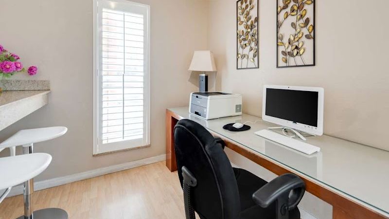 Photo of SureStay Plus by Best Western San Jose Central City