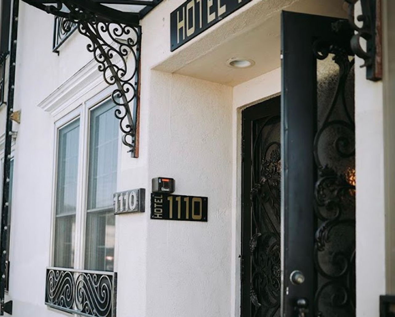 Photo of Hotel 1110 - Exterior, Property Entrance