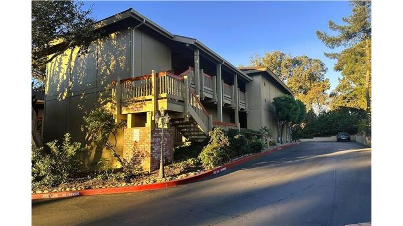Photo of Comfort Inn Monterey Peninsula Airport - Exterior