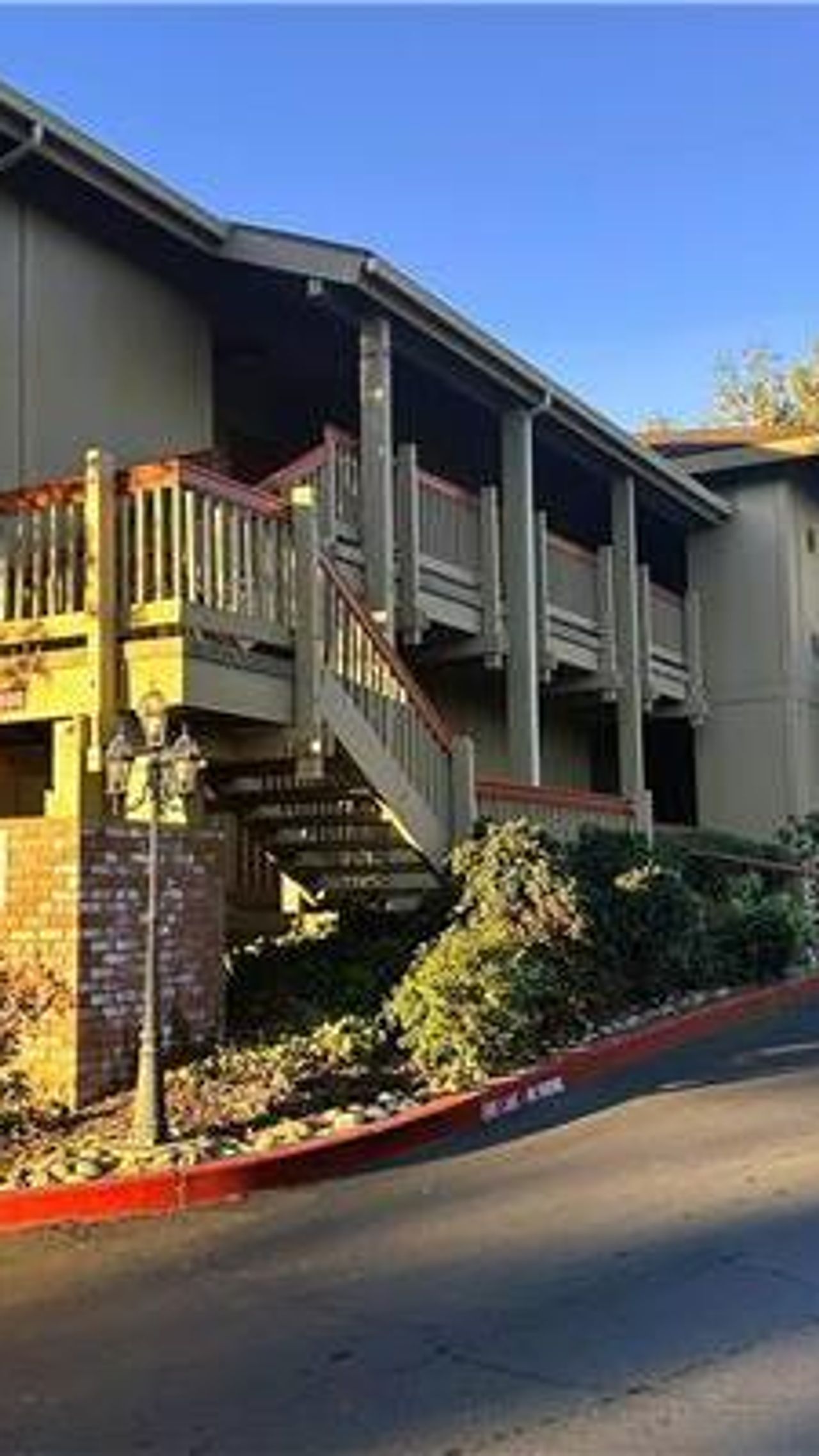 Photo of Comfort Inn Monterey Peninsula Airport - Exterior