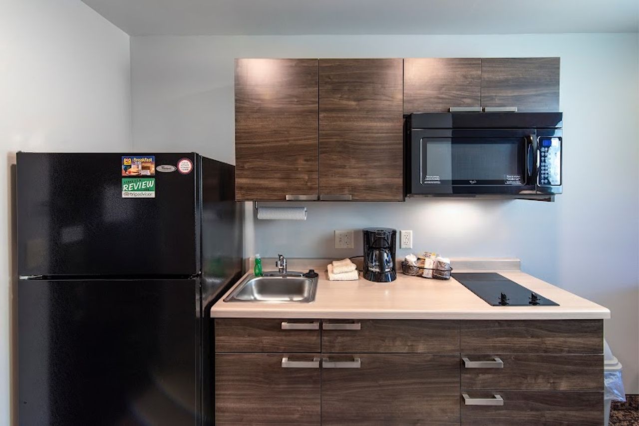 Photo of My Place Hotel-Medford, OR