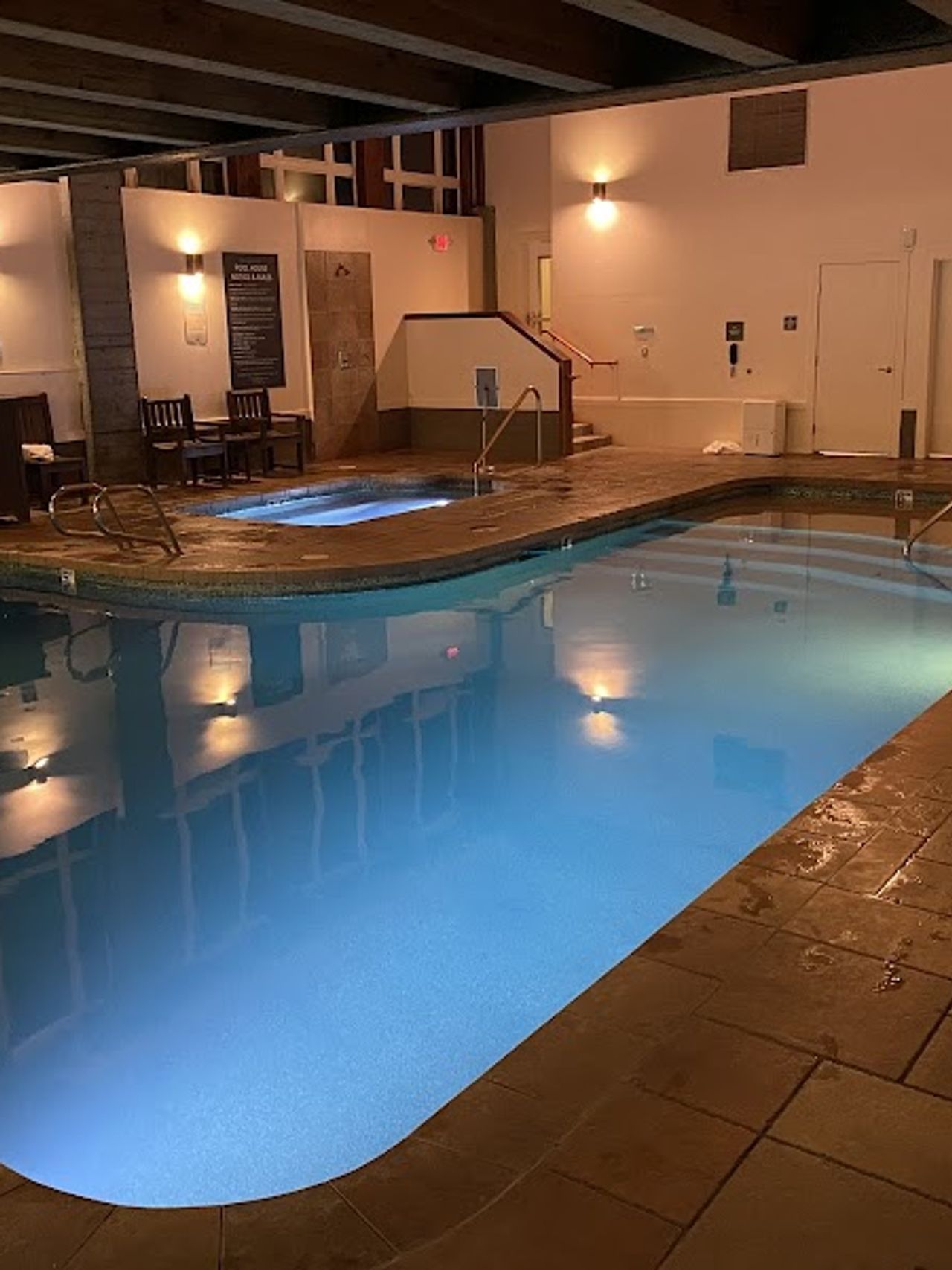 Photo of Surfsand Resort