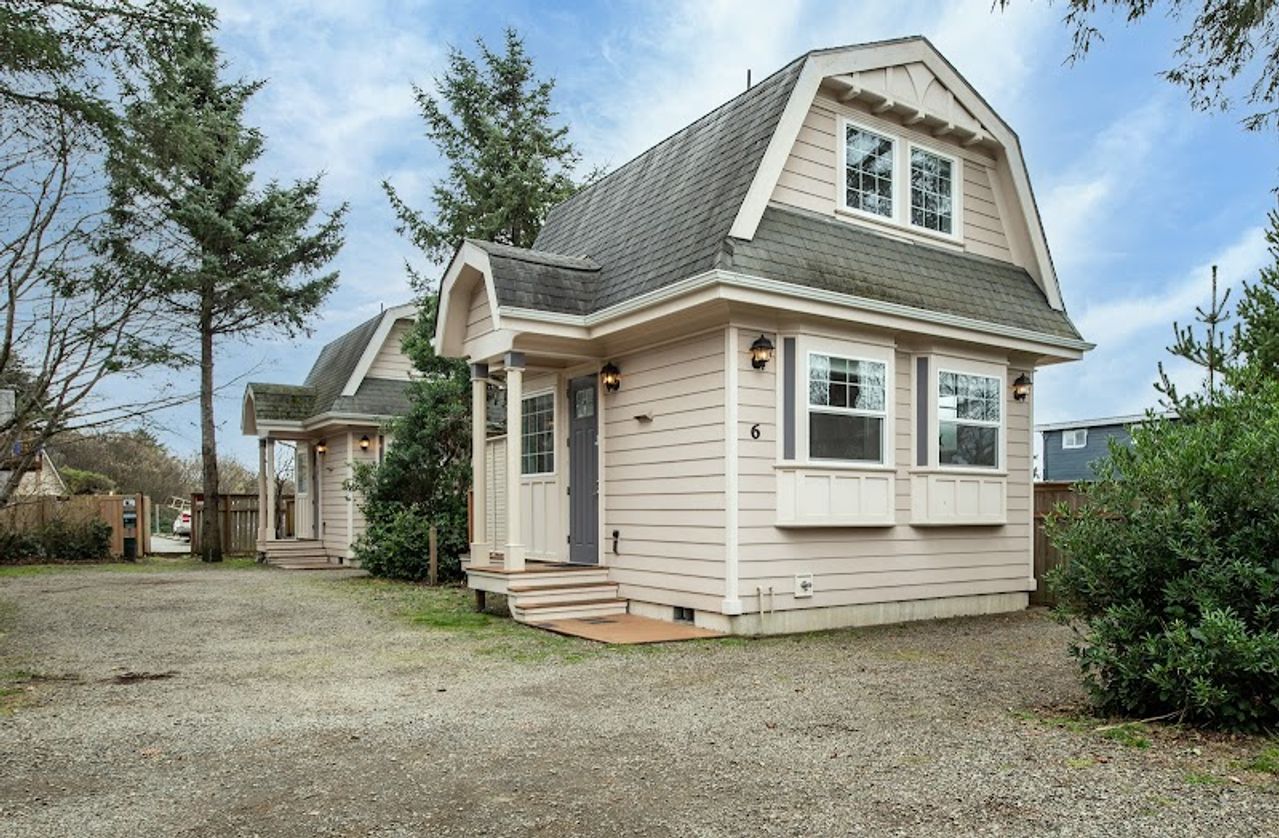 Photo of Sea Breeze Cottages