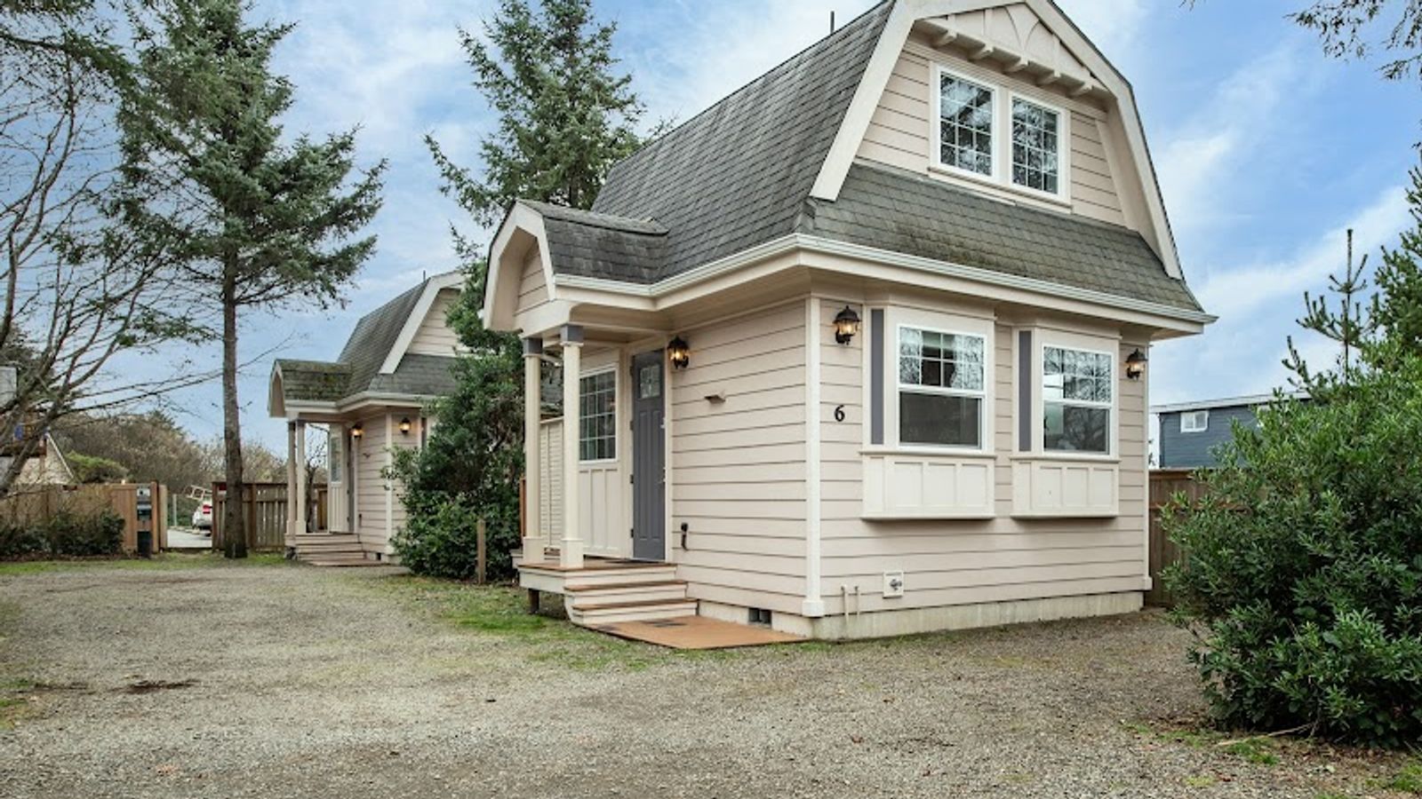 Photo of Sea Breeze Cottages