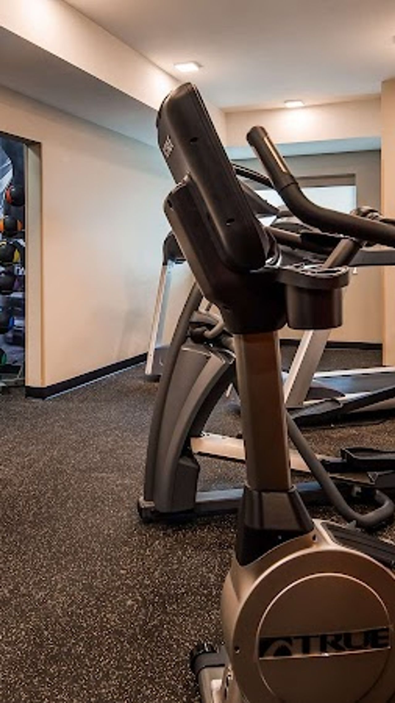 Photo of Best Western Plus Portland Airport Hotel & Suites