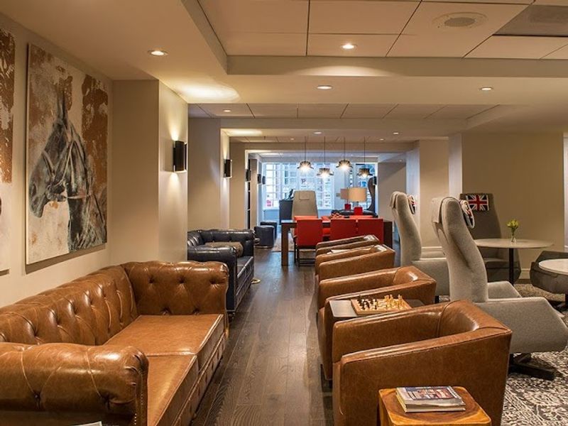 Photo of King George Hotel