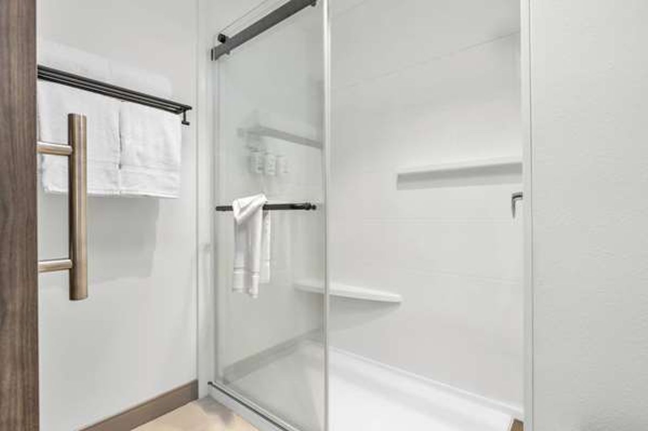 Photo of La Quinta Inn & Suites by Wyndham San Jose Airport-Downtown