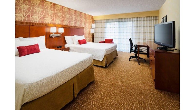 Photo of Courtyard Fresno