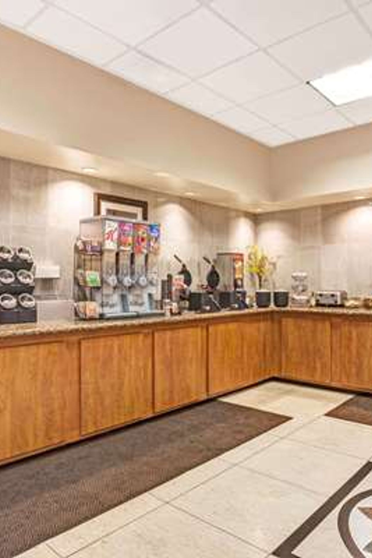 Photo of Baymont by Wyndham Bremerton WA