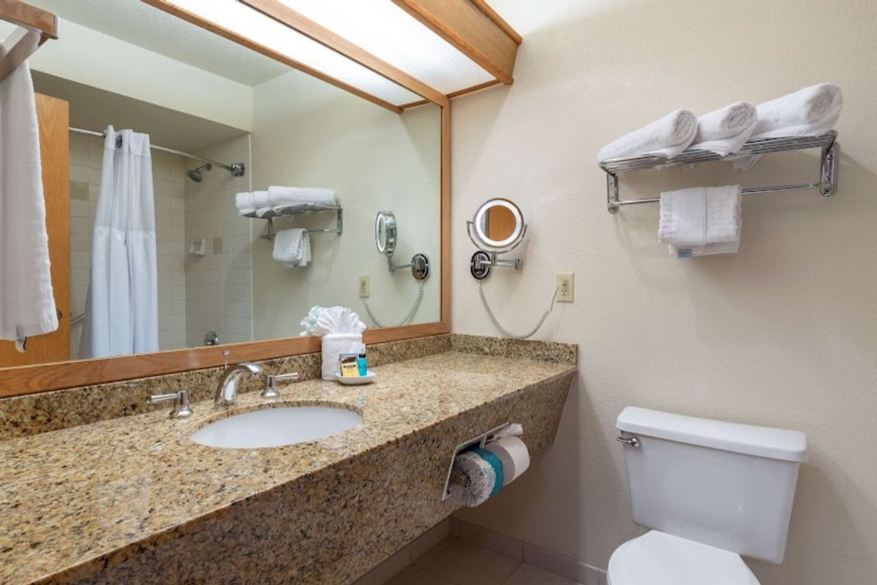 Photo of Best Western Plus Mill Creek Inn