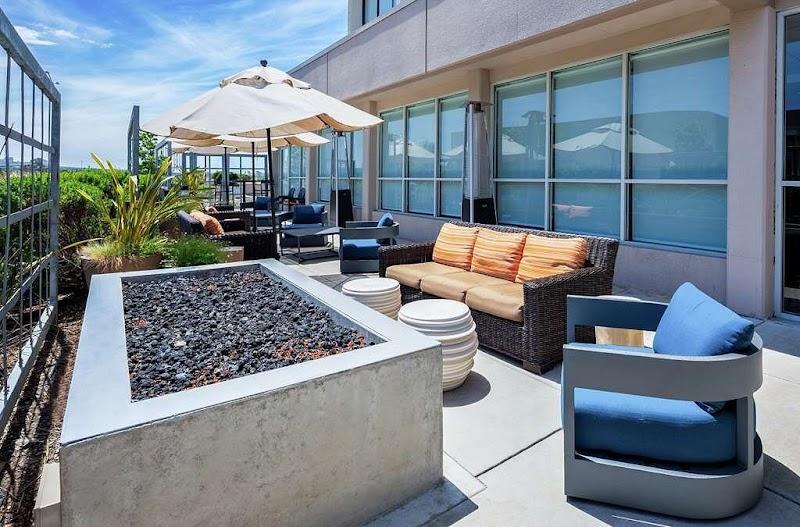 Photo of Hilton Garden Inn San Francisco/Oakland Bay Bridge