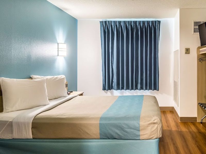Photo of Motel 6 Lincoln City, OR