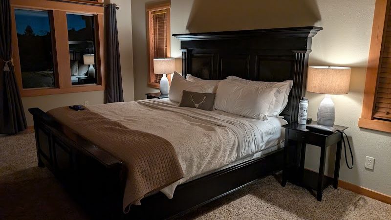 Photo of Mt. Gardner Inn