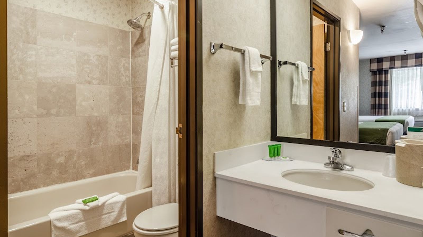 Photo of GuestHouse Poulsbo