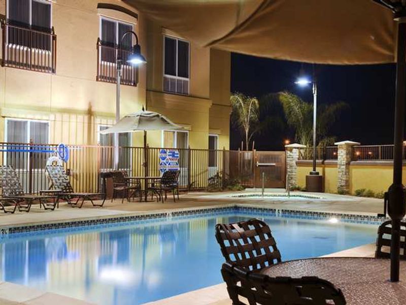 Photo of Hampton Inn & Suites Lodi