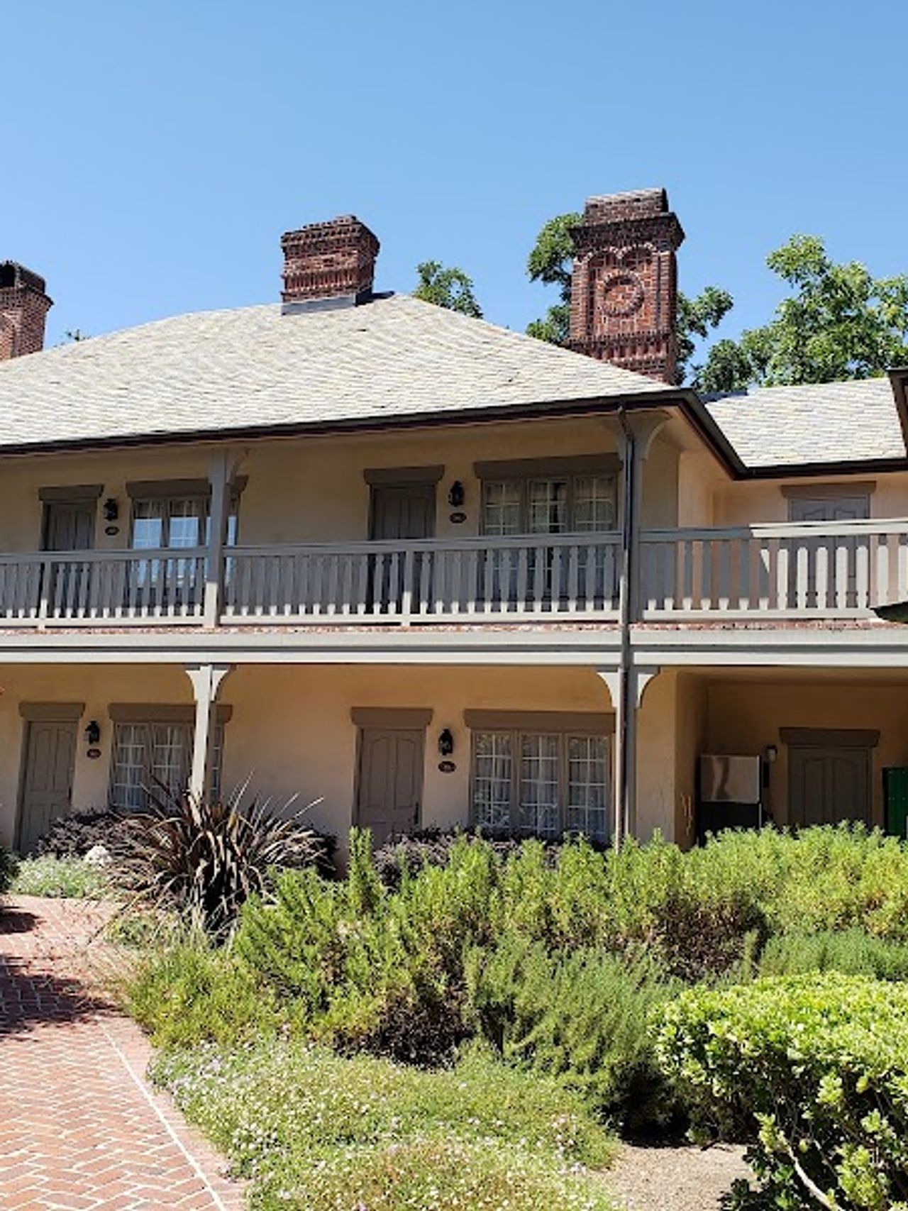 Photo of Vineyard Country Inn