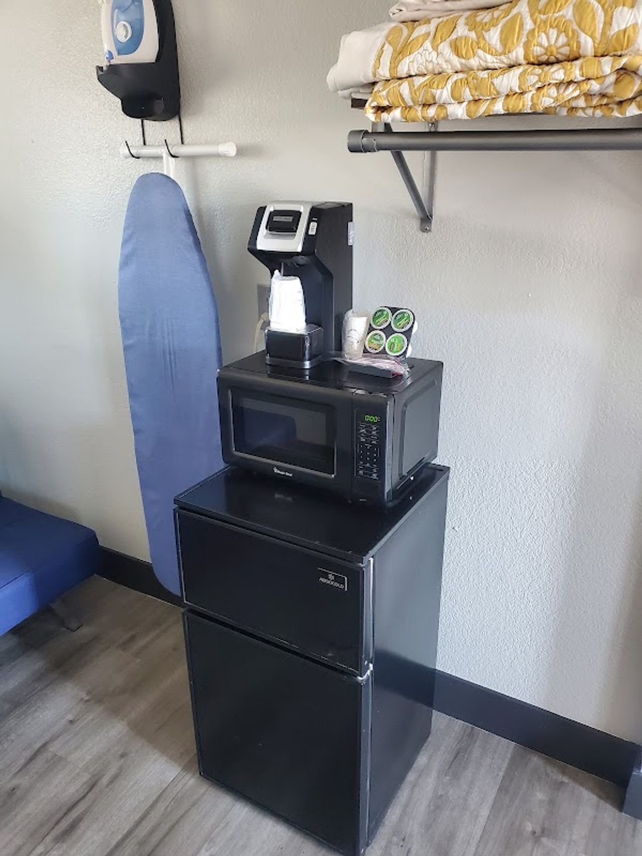 Photo of The Fremont Inn - Fridge, Microwave, Coffee machine, Iron Board