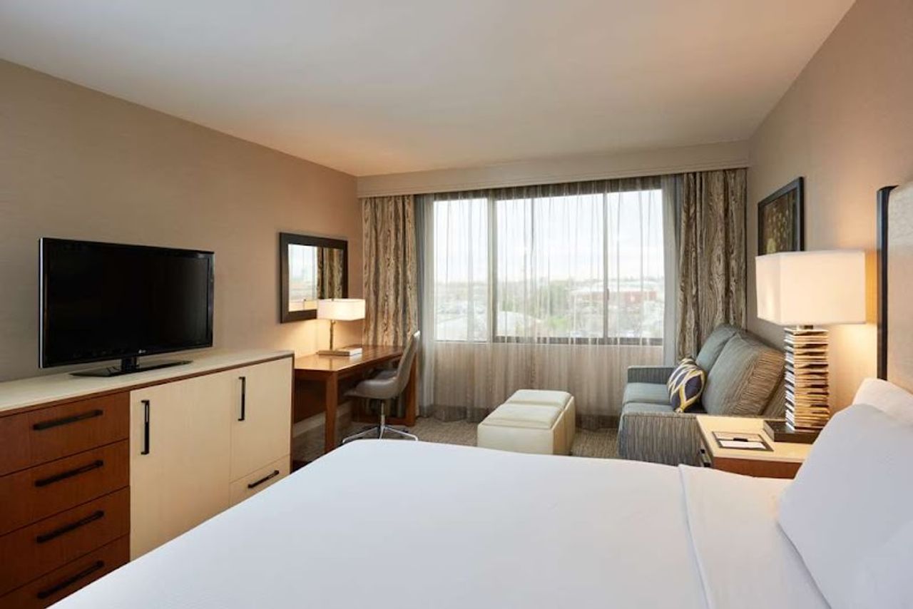 Photo of DoubleTree by Hilton Hotel Fresno Convention Center