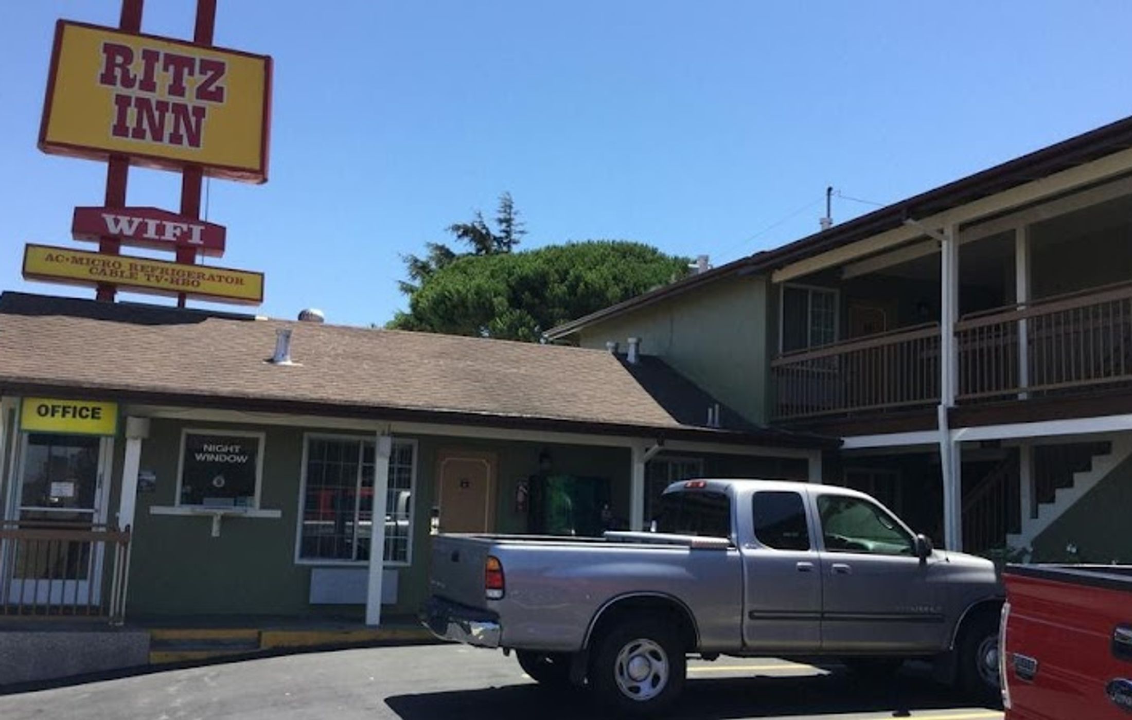 Ritz Inn