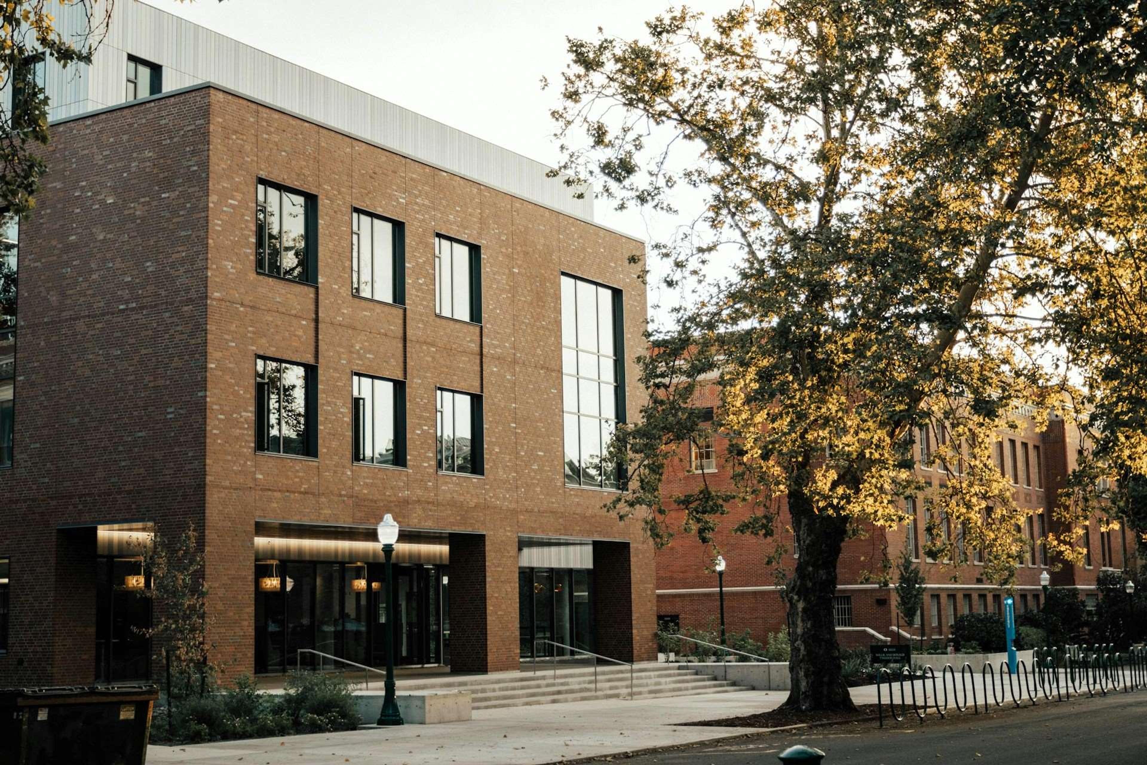 An empty campus in Eugene, OR, USA