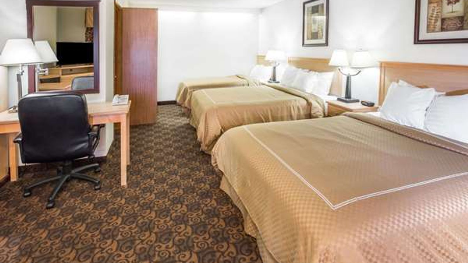 Photo of Days Inn by Wyndham Black Bear