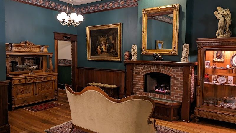 Photo of The Peerless Hotel