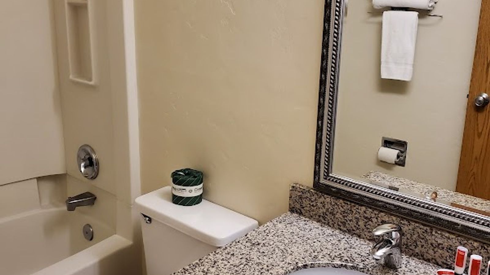 Photo of Super 8 by Wyndham Grants Pass