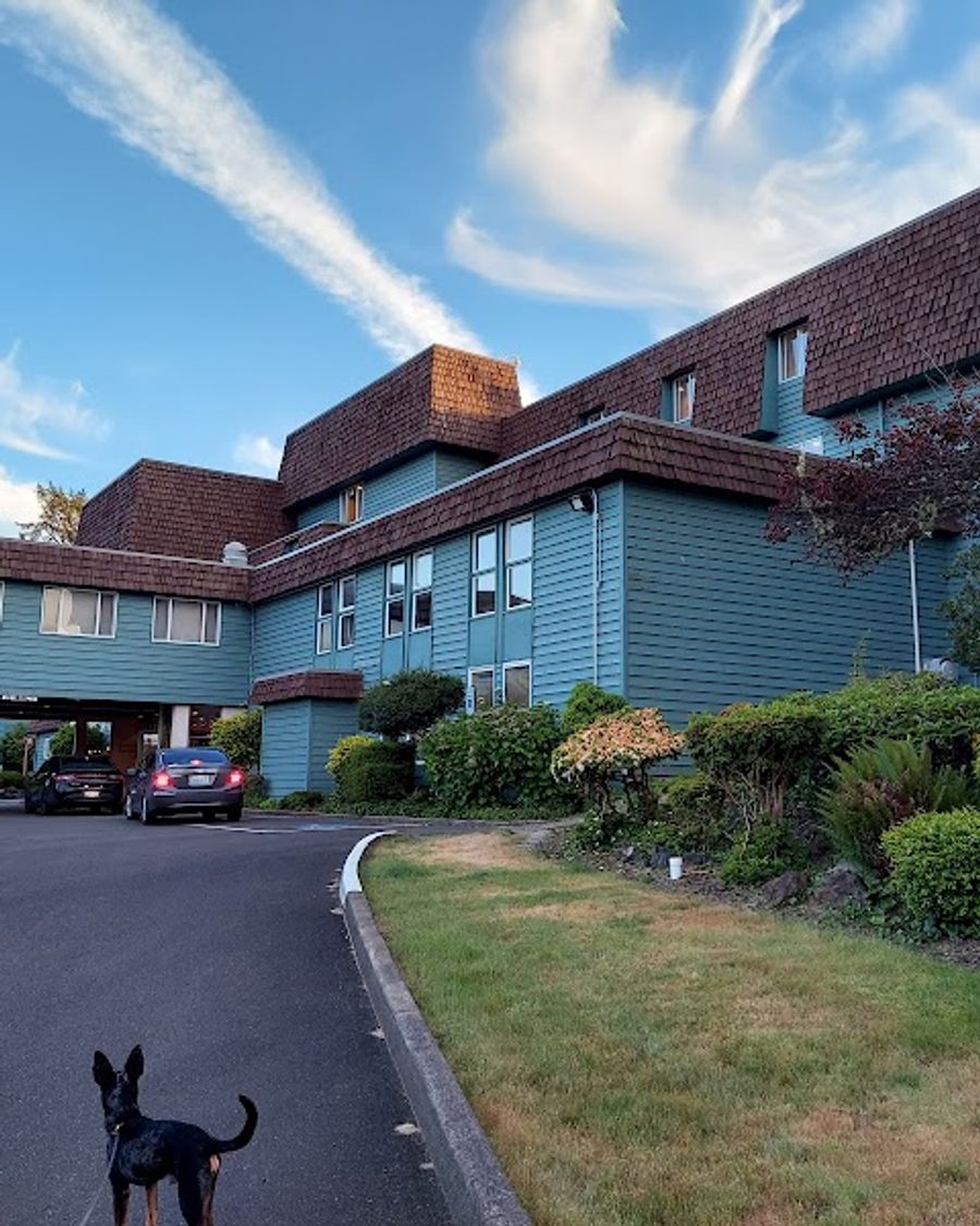 Chateau Westport Resort