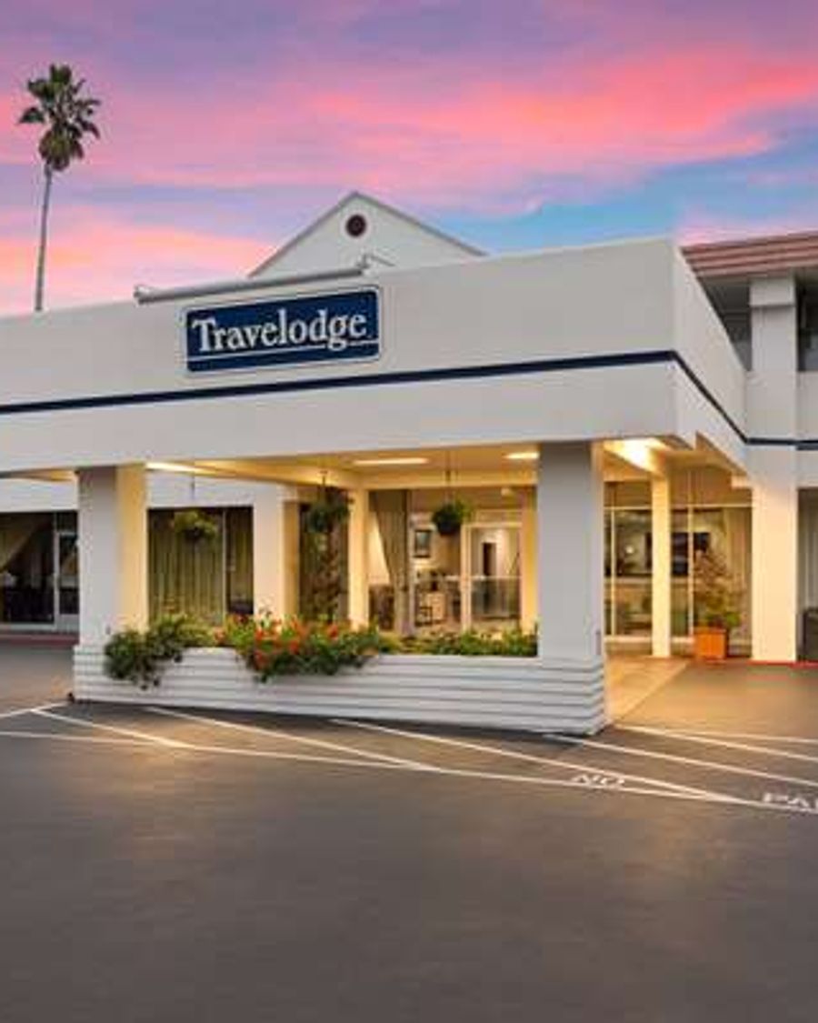 Travelodge by Wyndham Monterey Bay