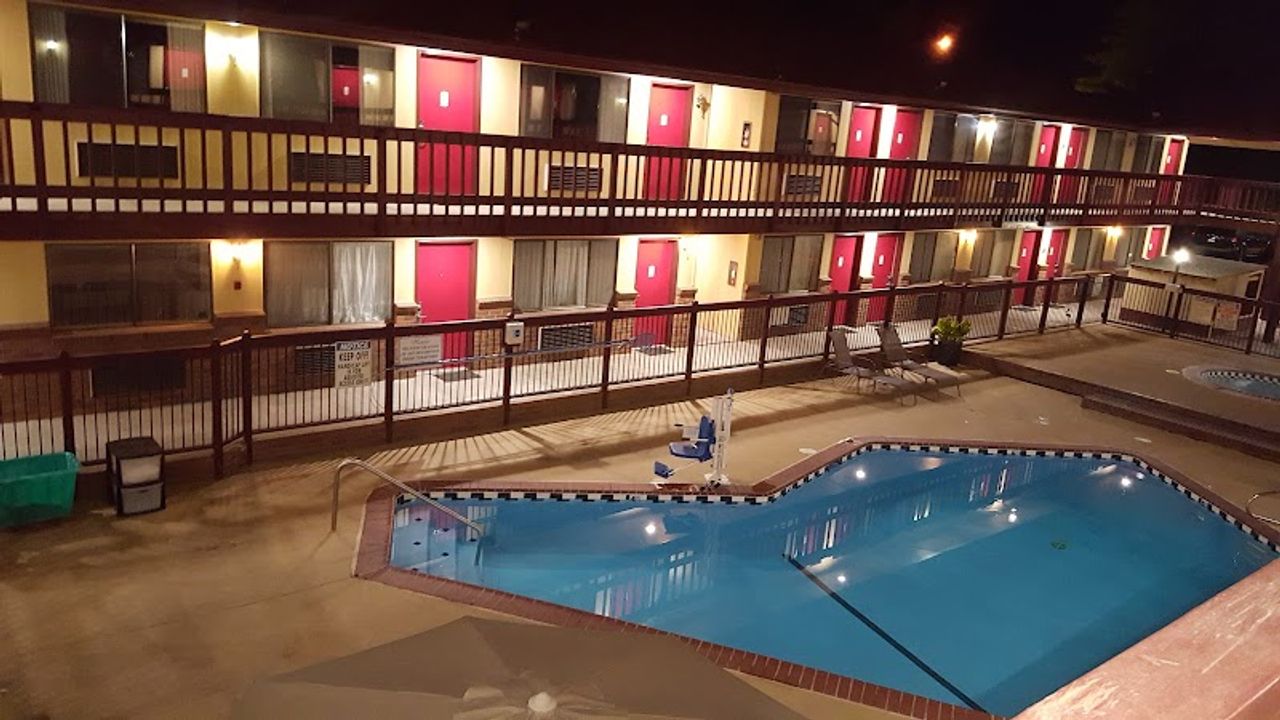 Photo of Super 8 by Wyndham Albany