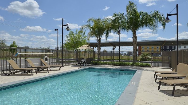 Photo of Hampton Inn & Suites Bakersfield North-Airport