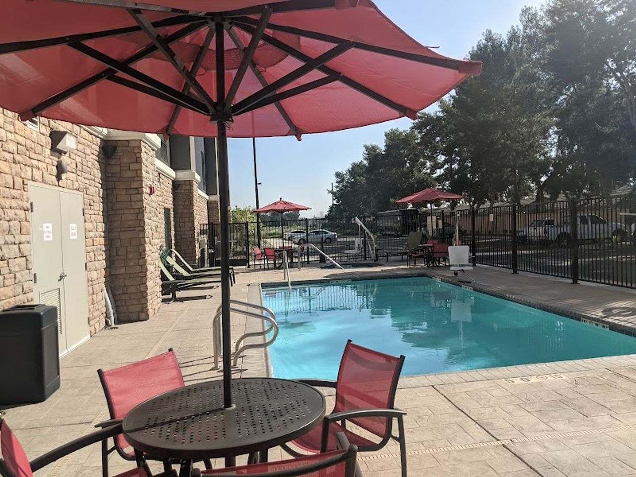 Photo of Hampton Inn Fresno Airport