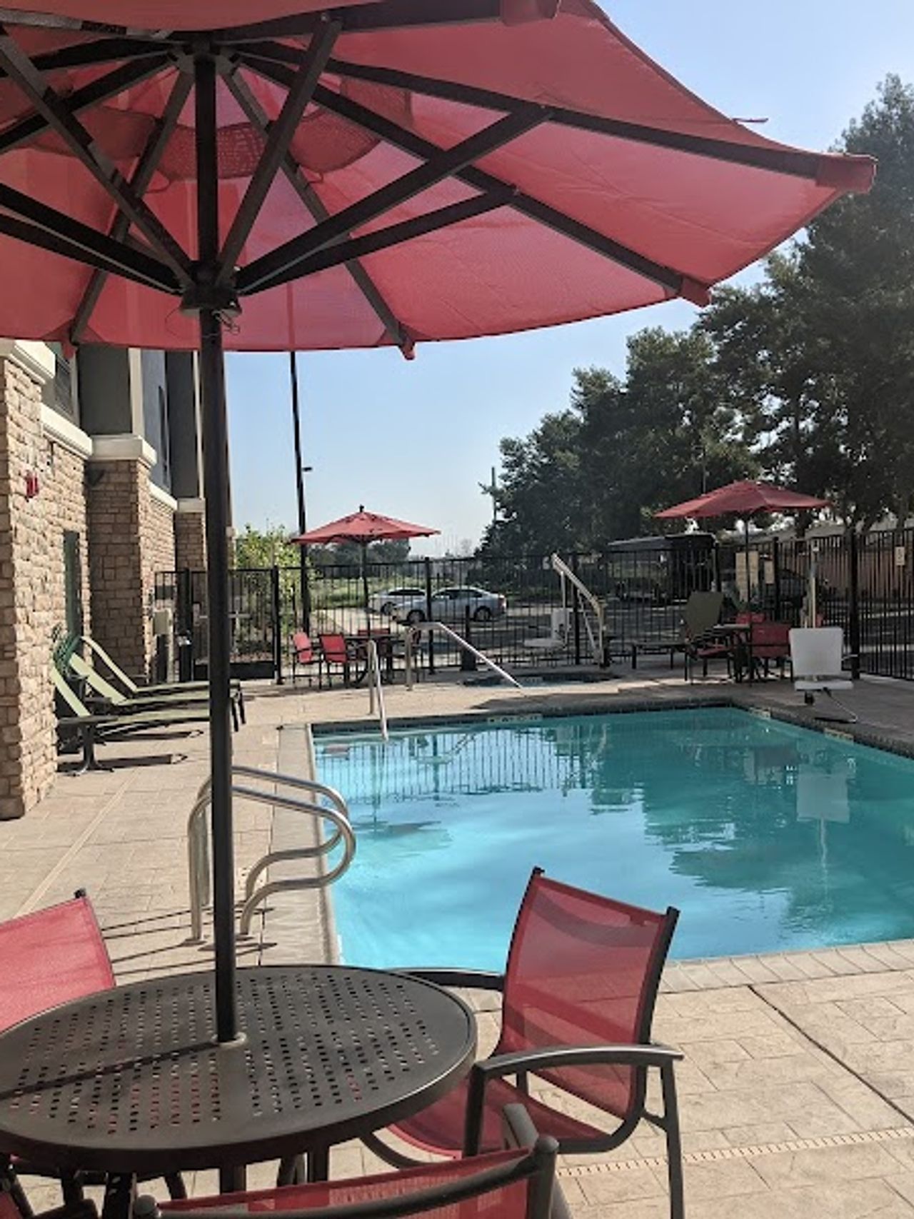 Photo of Hampton Inn Fresno Airport