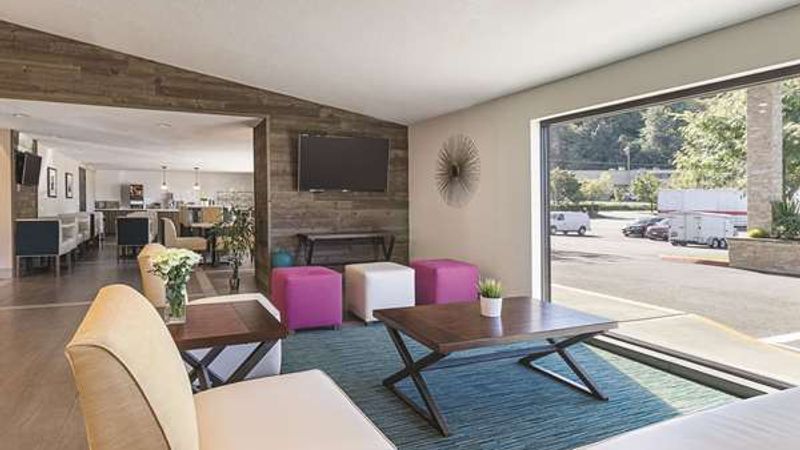 Photo of La Quinta Inn & Suites by Wyndham Portland NW