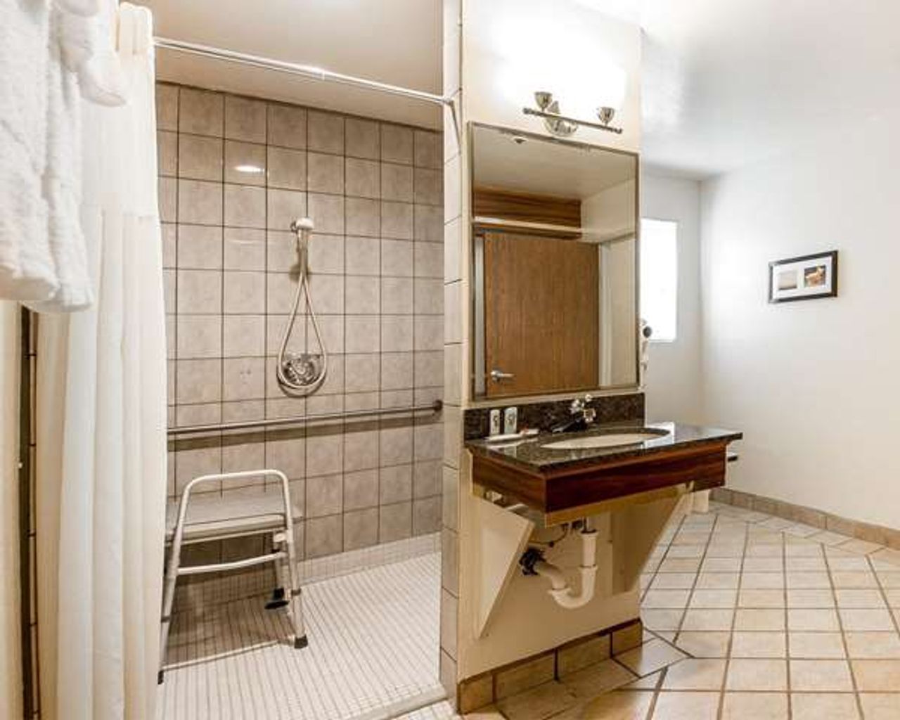 Photo of Quality Inn Petaluma - Sonoma