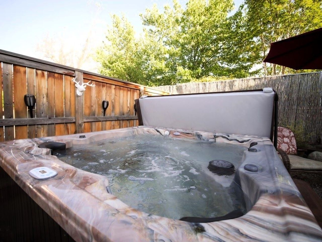 RedTail Inn - Hot Tub