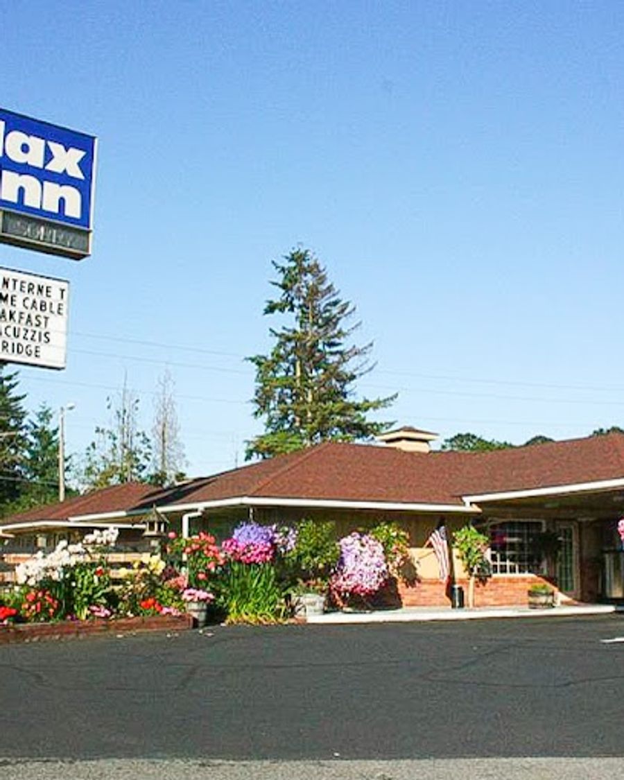 Relax Inn