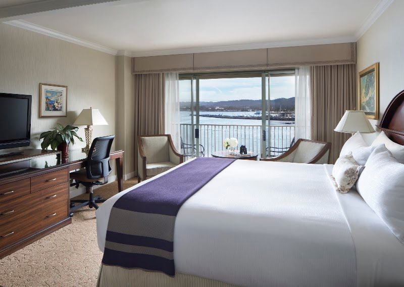 Photo of Monterey Plaza Hotel & Spa - Harbor View Room, King bed, Private balcony