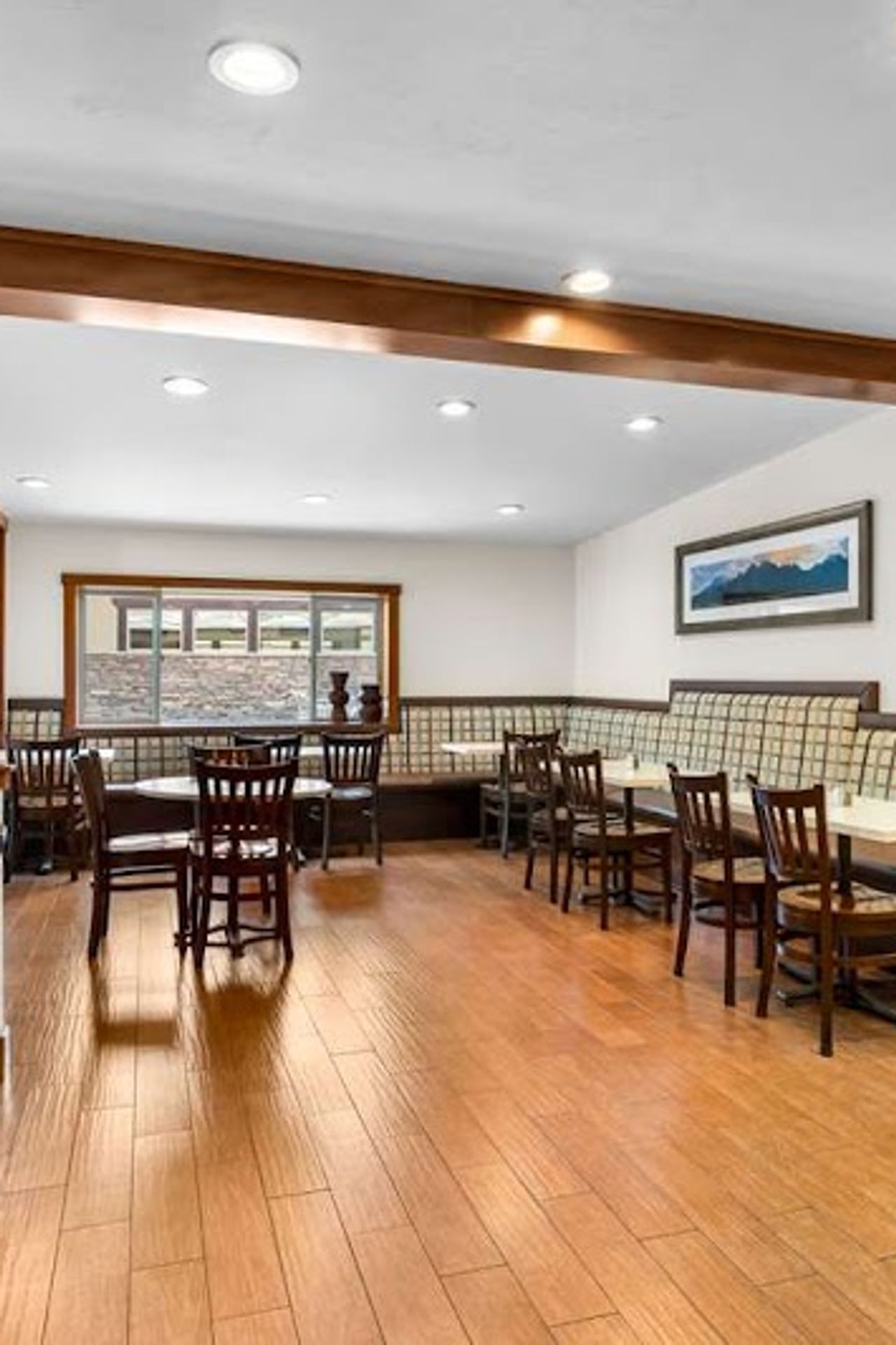 Photo of Best Western Driftwood Inn