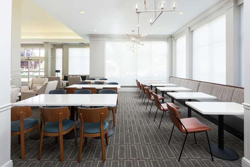 Photo of Hilton Garden Inn Oakland/San Leandro