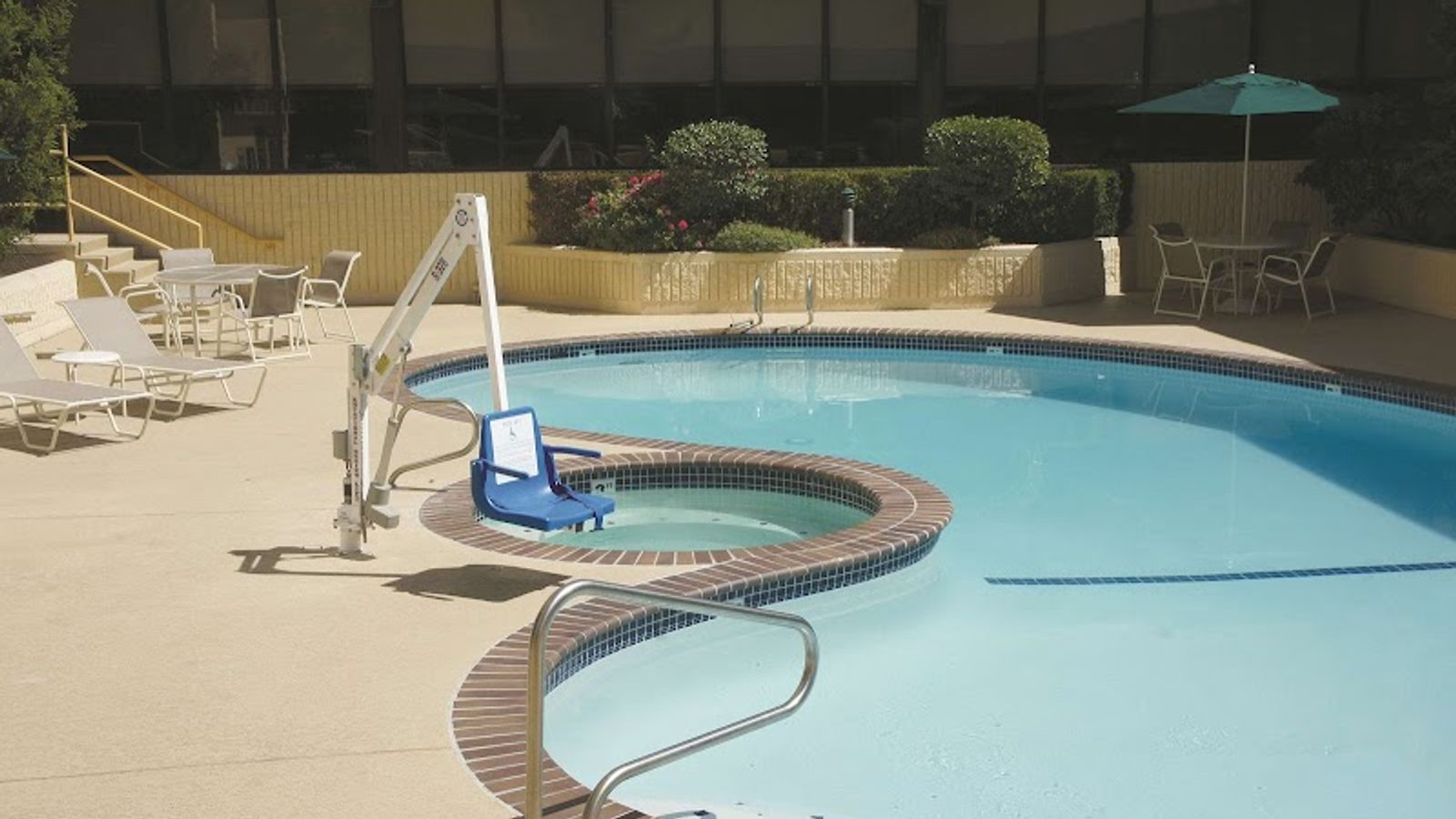 Photo of La Quinta Inn & Suites by Wyndham Tacoma - Seattle