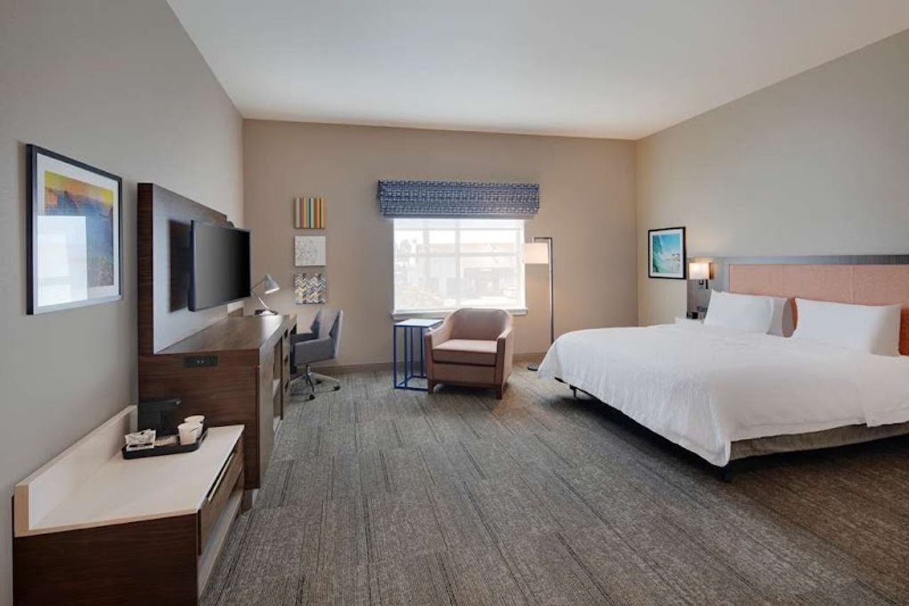Photo of Hampton Inn Santa Cruz West