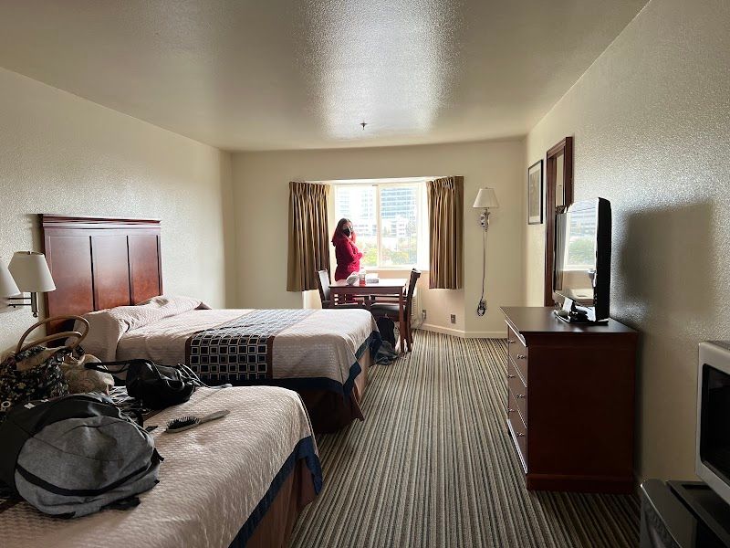Photo of Airport Inn