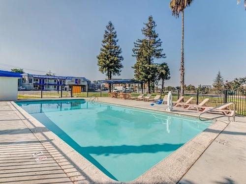Photo of Motel 6 Visalia, CA