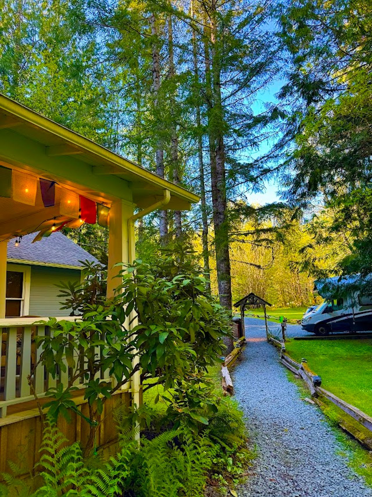 Photo of Mountain Meadows Inn Bed & Breakfast - Exterior