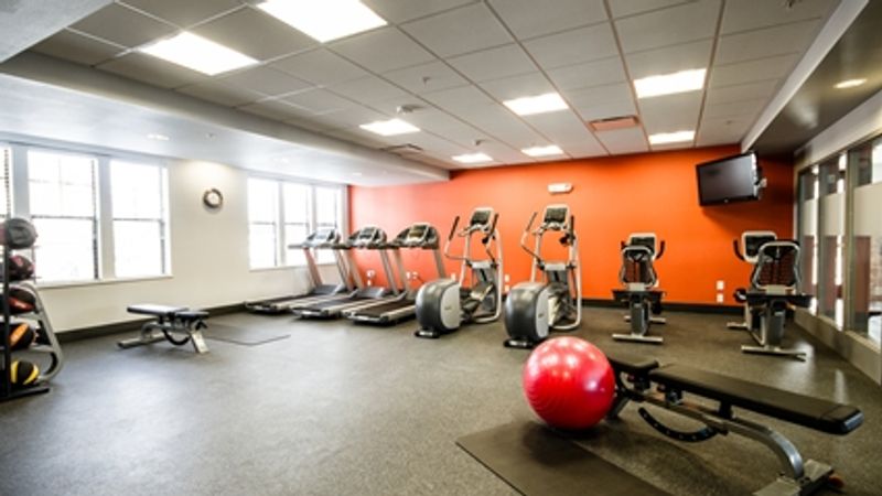 Photo of Hampton Inn & Suites DuPont